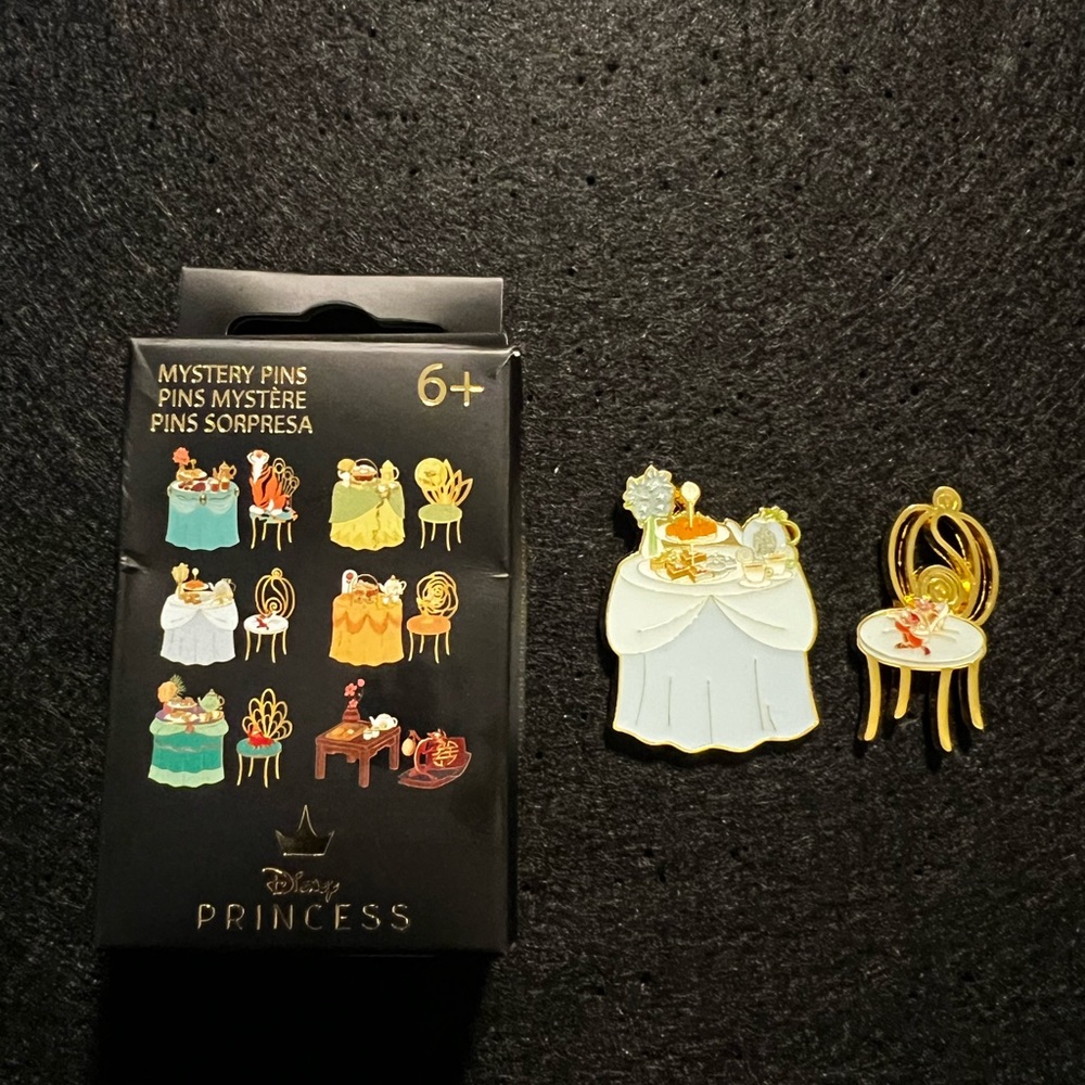 Disney Princess cinderella Mystery Pin Set - Gold and White